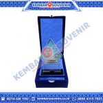 Piagam Penghargaan Akrilik DPRD Kabupaten Maluku Tengah