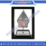 Trophy Acrylic Universitas Ngurah Rai